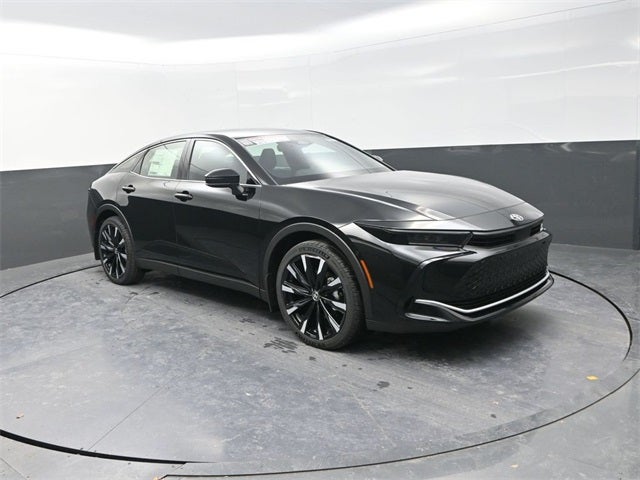 2025 Toyota Crown Platinum