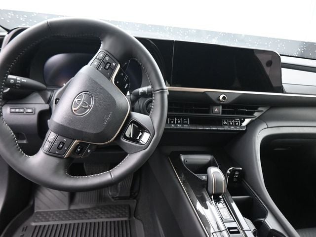 2026 Toyota Crown Platinum