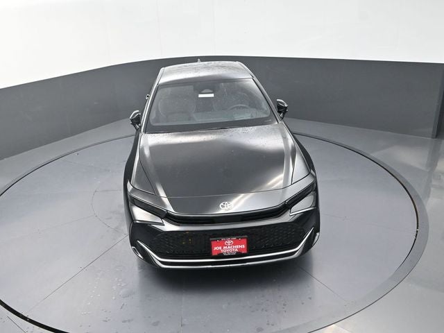 2026 Toyota Crown Platinum