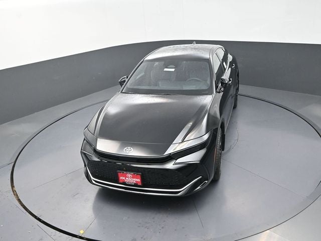 2026 Toyota Crown Platinum