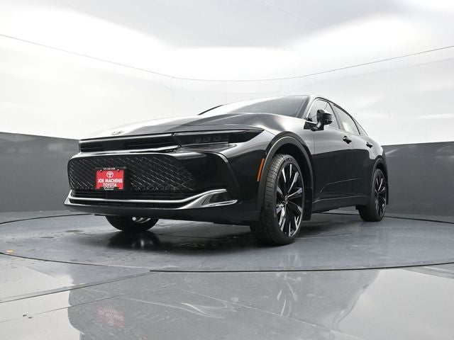 2026 Toyota Crown Platinum