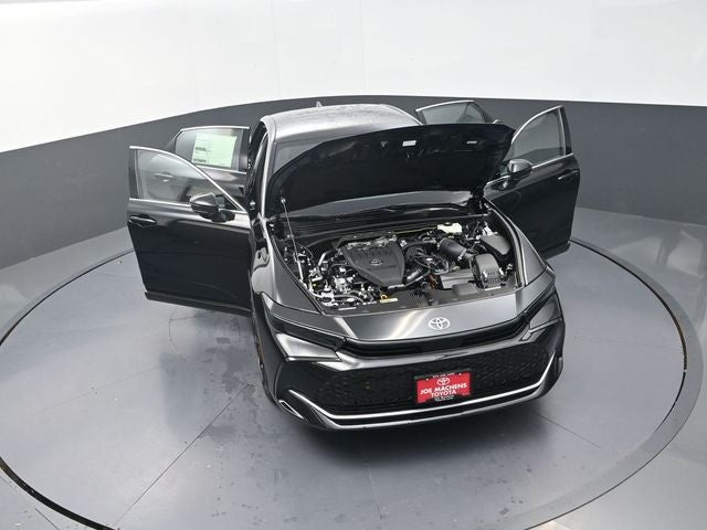 2026 Toyota Crown Platinum