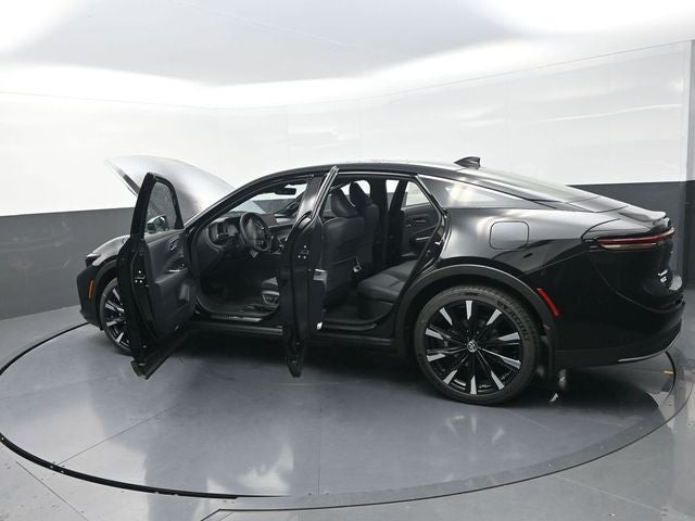 2026 Toyota Crown Platinum