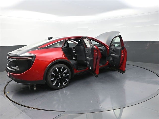 2026 Toyota Crown Platinum