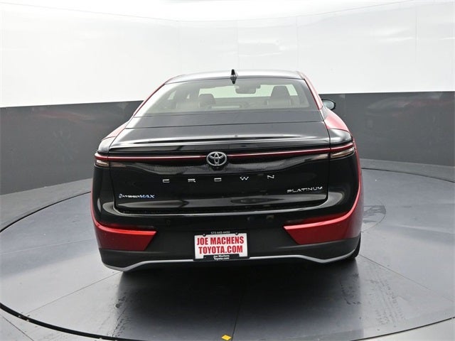 2026 Toyota Crown Platinum