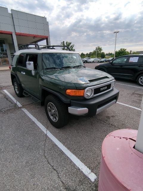2013 Toyota FJ Cruiser Base