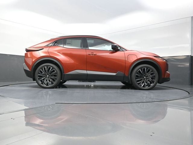 2026 Toyota C-HR XSE