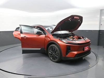 2026 Toyota C-HR XSE
