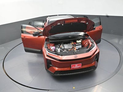 2026 Toyota C-HR XSE