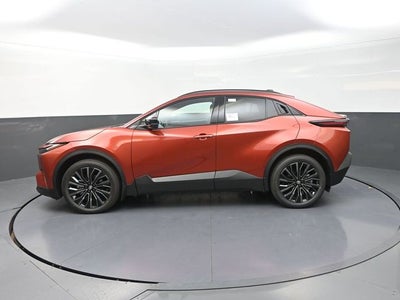2026 Toyota C-HR XSE