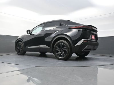 2026 Toyota C-HR SE