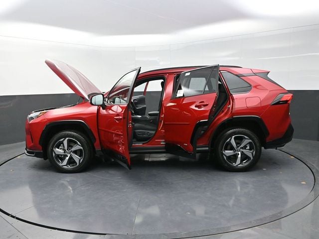 2025 Toyota RAV4 Plug-In Hybrid SE