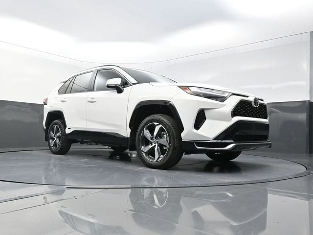 2025 Toyota RAV4 Plug-In Hybrid SE