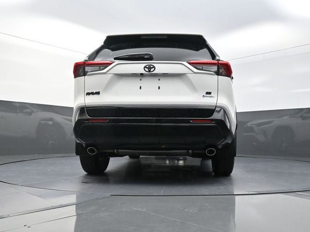 2025 Toyota RAV4 Plug-In Hybrid SE