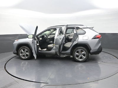 2021 Toyota RAV4 Hybrid XLE Premium