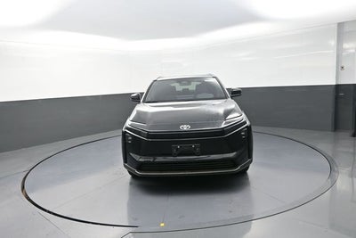 2026 Toyota bZ XLE Plus