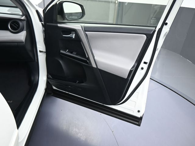 2018 Toyota RAV4 Hybrid Limited