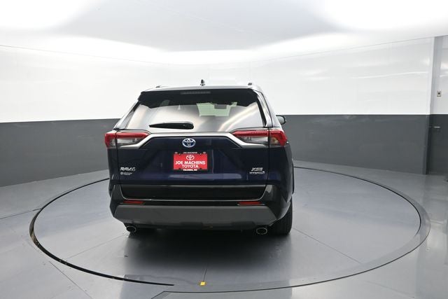 2019 Toyota RAV4 Hybrid XSE