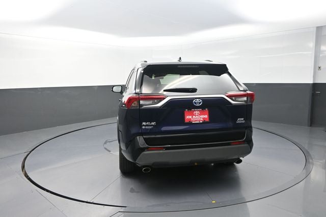 2019 Toyota RAV4 Hybrid XSE