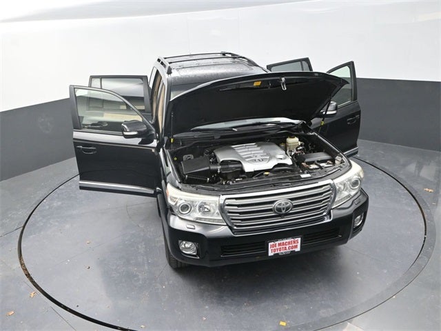 2013 Toyota Land Cruiser Base