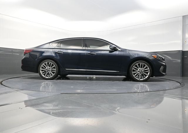 2020 Kia Cadenza Limited