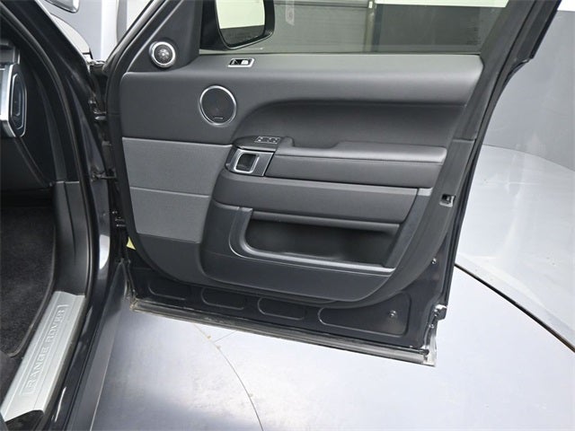 2022 Land Rover Range Rover Sport HSE Silver Edition