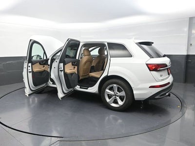 2021 Audi Q7 55 Premium quattro