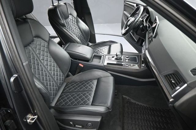 2018 Audi SQ5 3.0T Prestige quattro