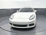 2016 Porsche Panamera 4