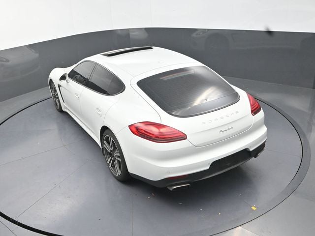 2016 Porsche Panamera 4