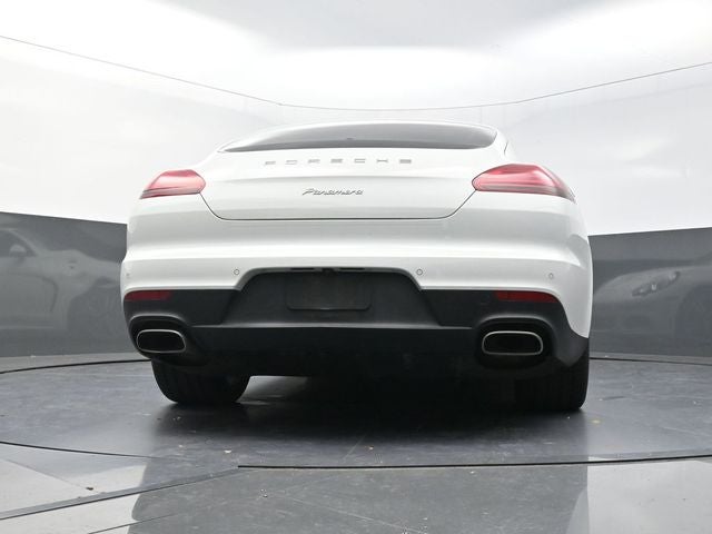 2016 Porsche Panamera 4