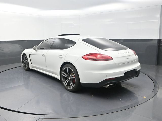 2016 Porsche Panamera 4