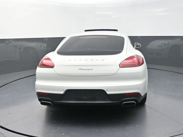 2016 Porsche Panamera 4