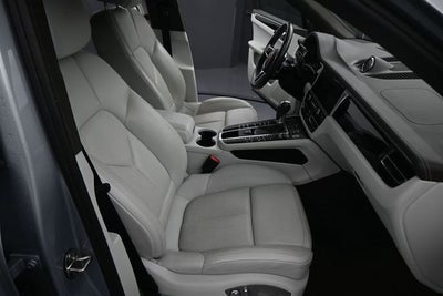 2019 Porsche Macan Base