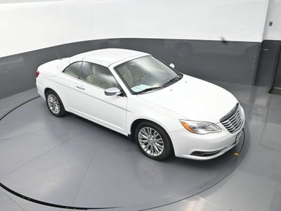 2011 Chrysler 200 Limited