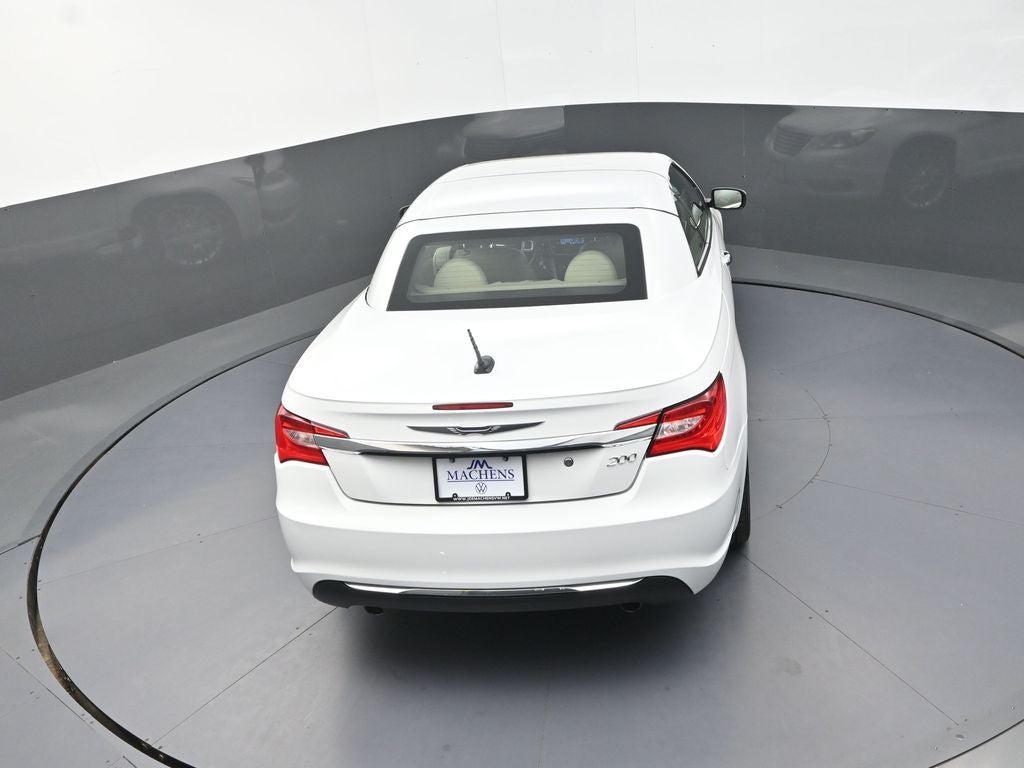 2011 Chrysler 200 Limited
