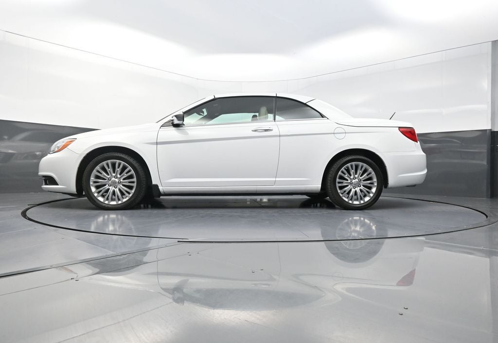 2011 Chrysler 200 Limited