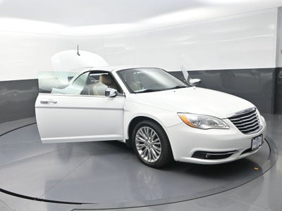 2011 Chrysler 200 Limited