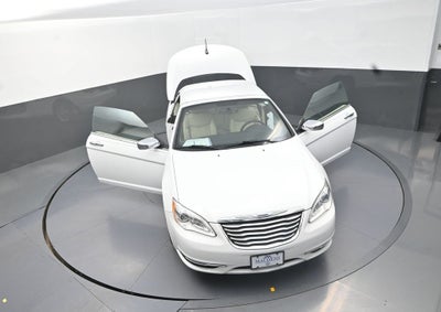 2011 Chrysler 200 Limited