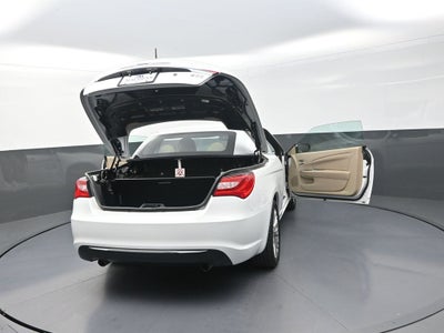 2011 Chrysler 200 Limited