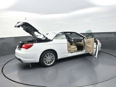 2011 Chrysler 200 Limited