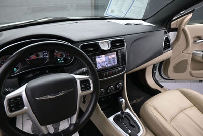 2011 Chrysler 200 Limited