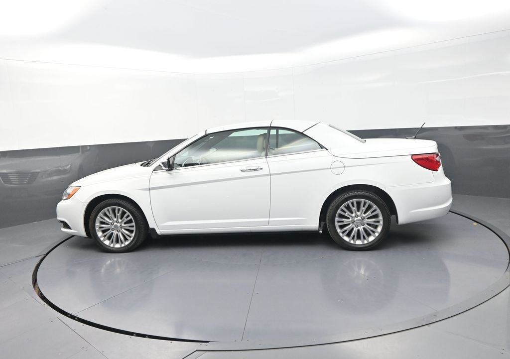 2011 Chrysler 200 Limited
