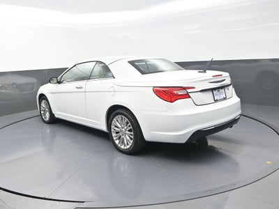 2011 Chrysler 200 Limited