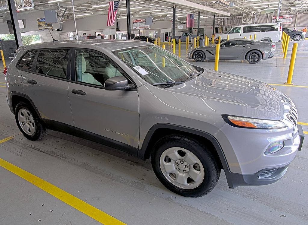 2017 Jeep Cherokee Sport