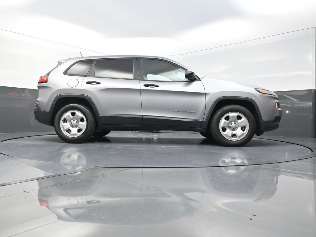 2017 Jeep Cherokee Sport