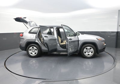 2017 Jeep Cherokee Sport