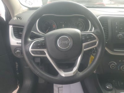 2017 Jeep Cherokee Sport