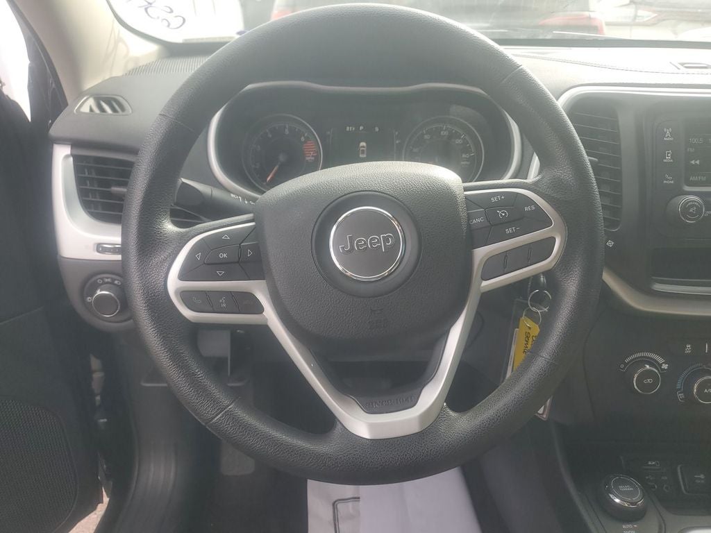 2017 Jeep Cherokee Sport