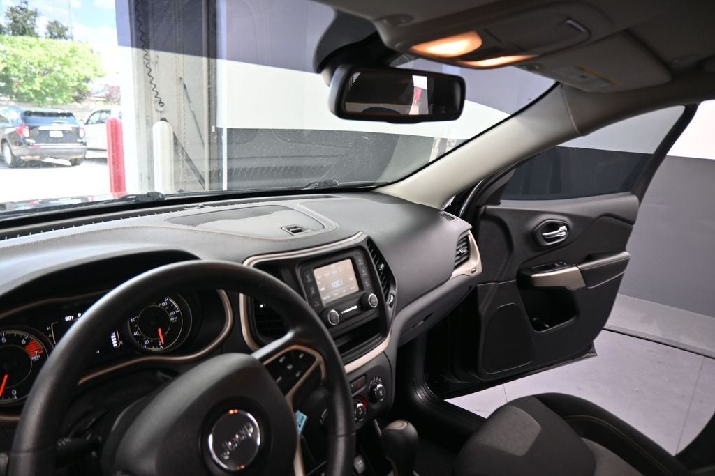 2018 Jeep Cherokee Latitude